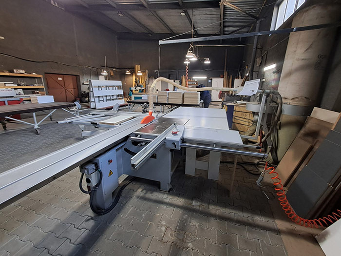 Распиловка розпиловка дерева, ДВП, ДСП